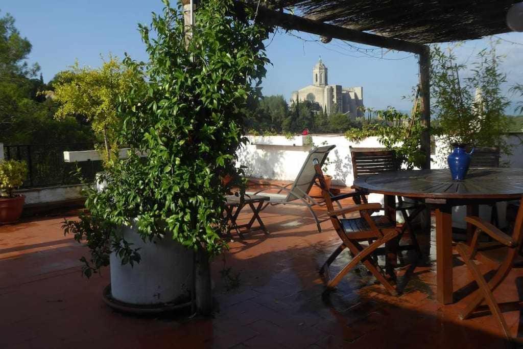 Apartamento Con Increibles Vistas Y Terraza Χιρόνα Εξωτερικό φωτογραφία